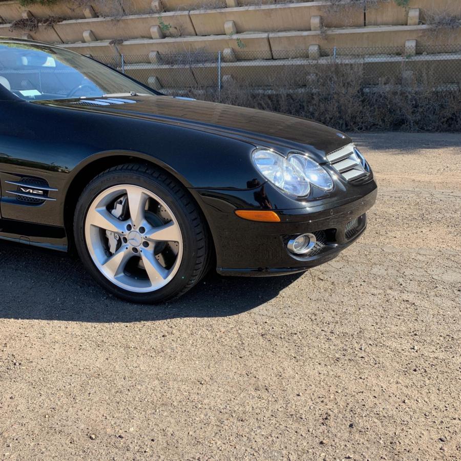Детали экстерьера Mercedes-Benz SL600 (R230) 2007 года  (фото 38 из 189)